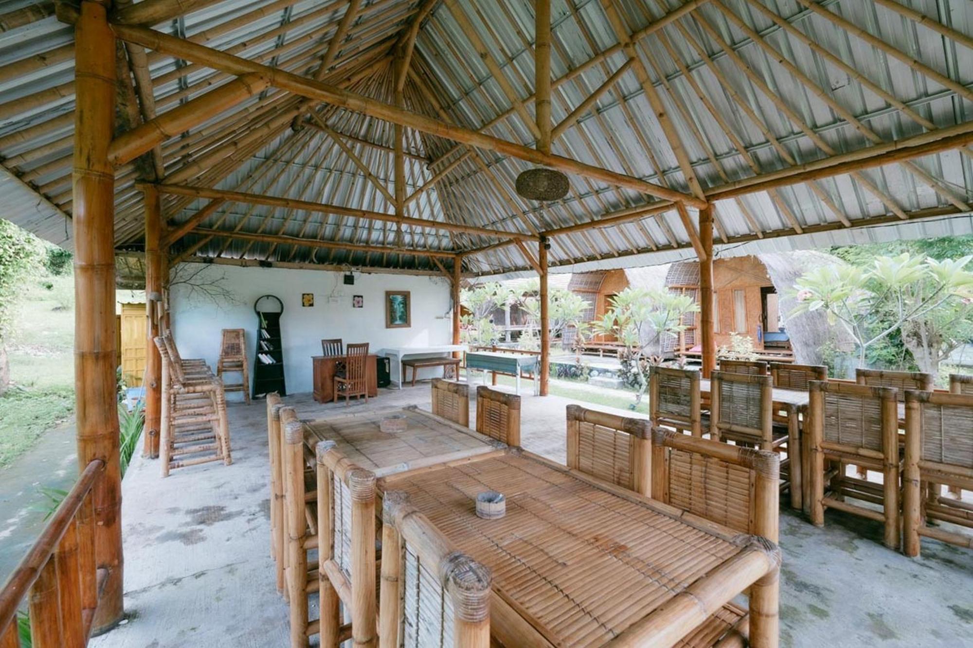 Cici Bungalow Senggigi Mangsit Exterior foto